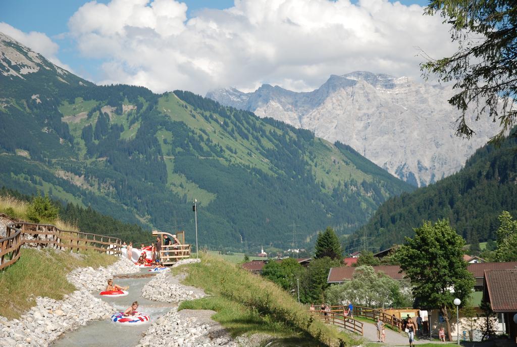Ferienwohnung Pension Tirol Bichlbach Esterno foto