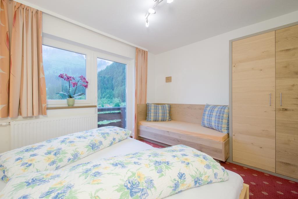Ferienwohnung Pension Tirol Bichlbach Esterno foto